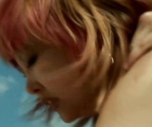Asiatice milf dolofan iubeşte cocoş tânăr