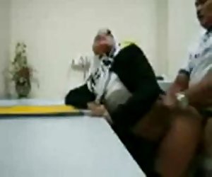 5 muncitori de laborator